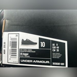 Under armour men’s size 10